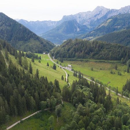 Auberge de jeunesse Zickerreith Almhutte à Rosenau am Hengstpass Extérieur photo